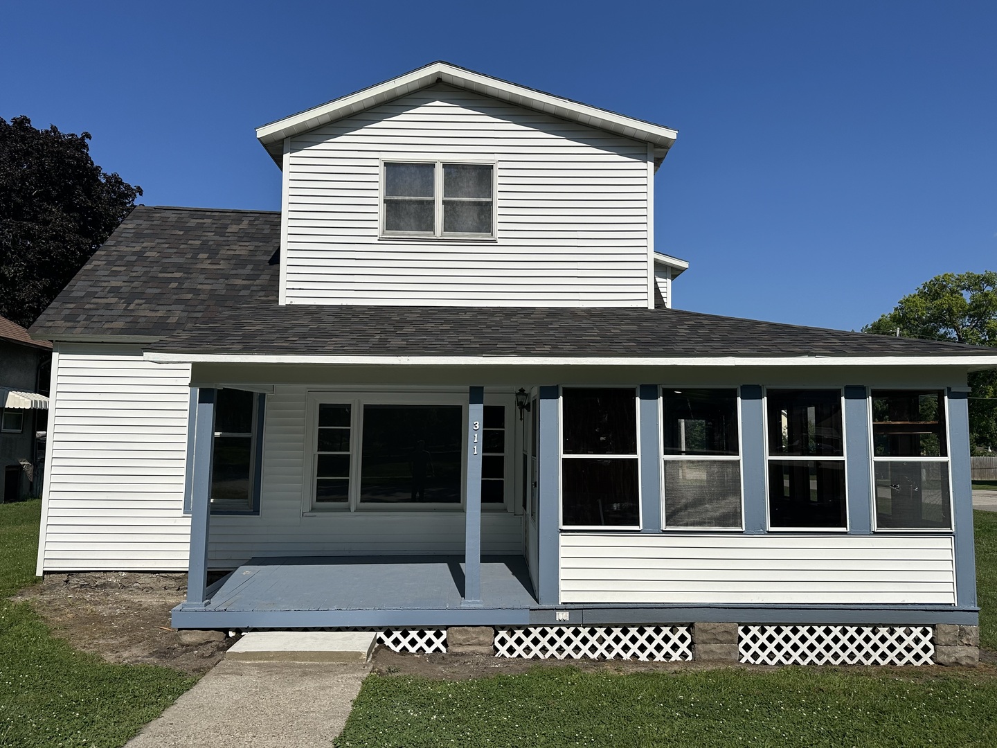 311 S Clay Street Property Photo 1