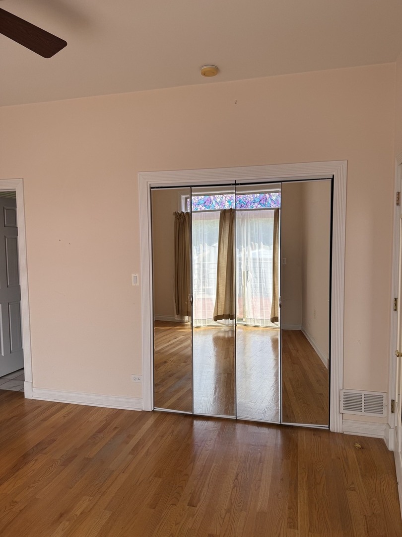2645 W Haddon Avenue 3 Property Photo 14