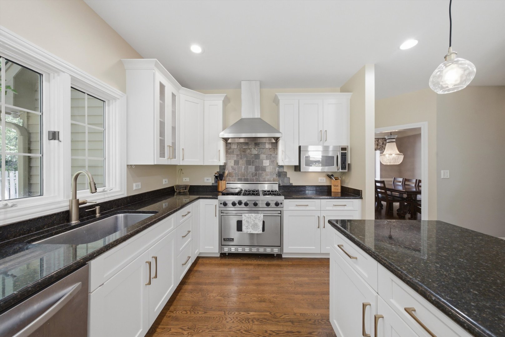 2523 Forest Court Property Photo 10