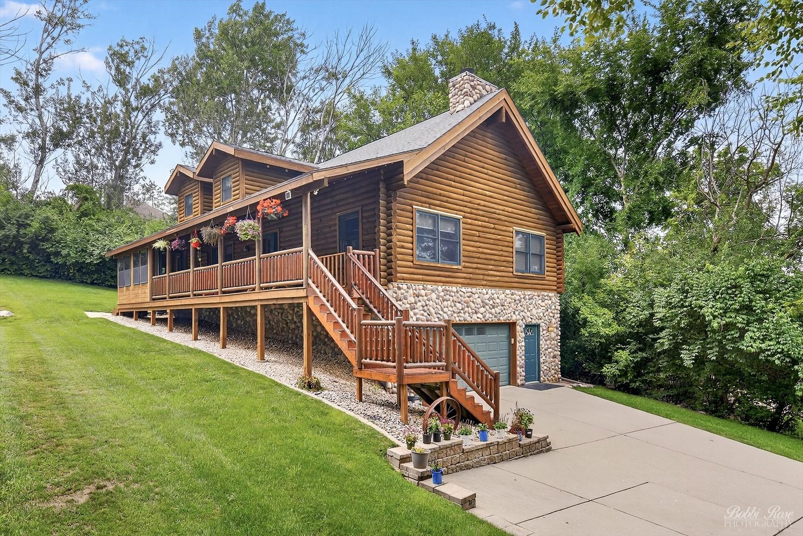 1334 Hillside View Property Photo 1