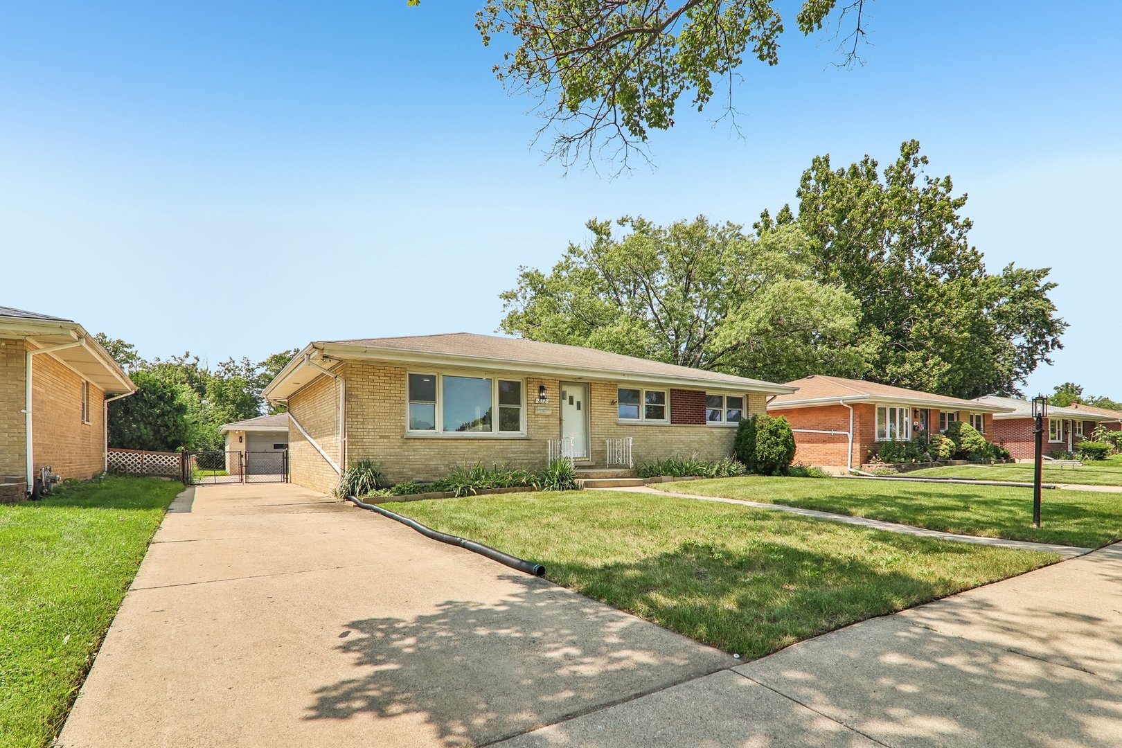 812 N Lincoln Street Property Photo 1