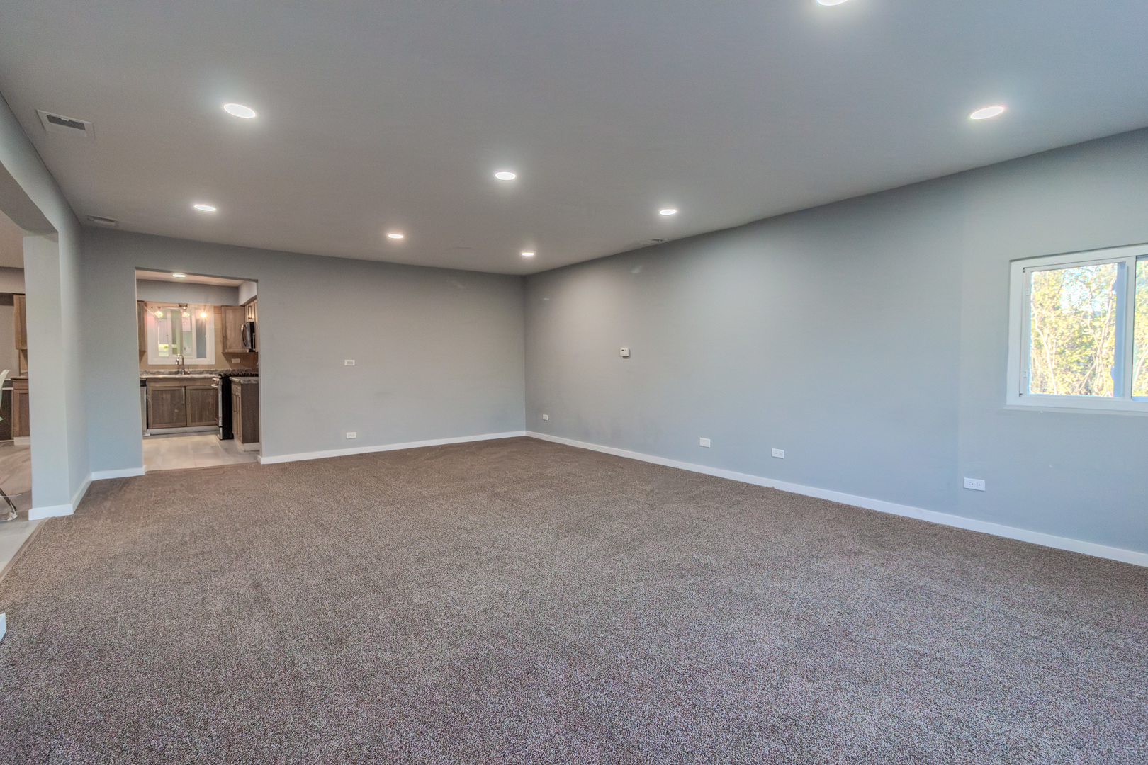 4n310 Walter Road Property Photo 3