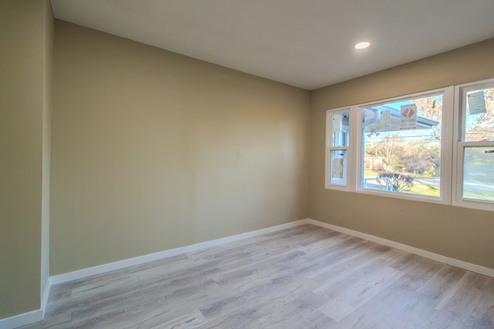 4n310 Walter Road Property Photo 12