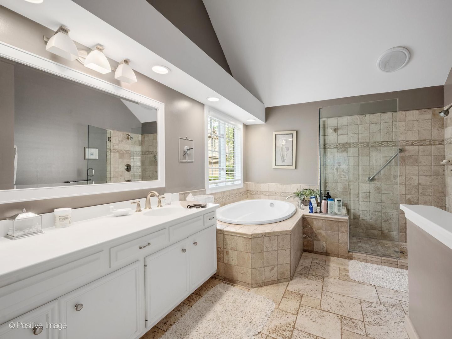 1084 Larkspur Lane 1084 Property Photo 12