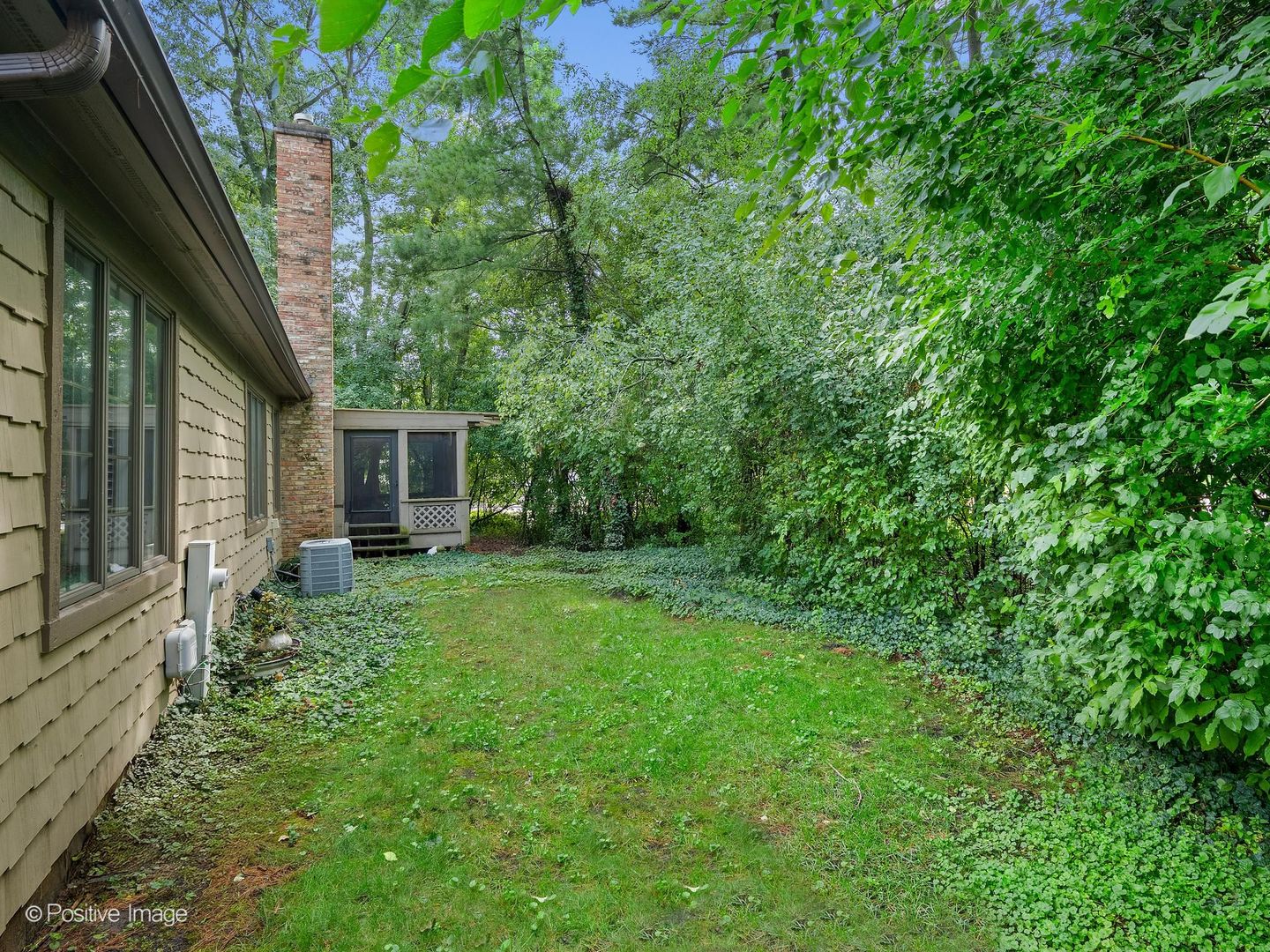 1084 Larkspur Lane 1084 Property Photo 15