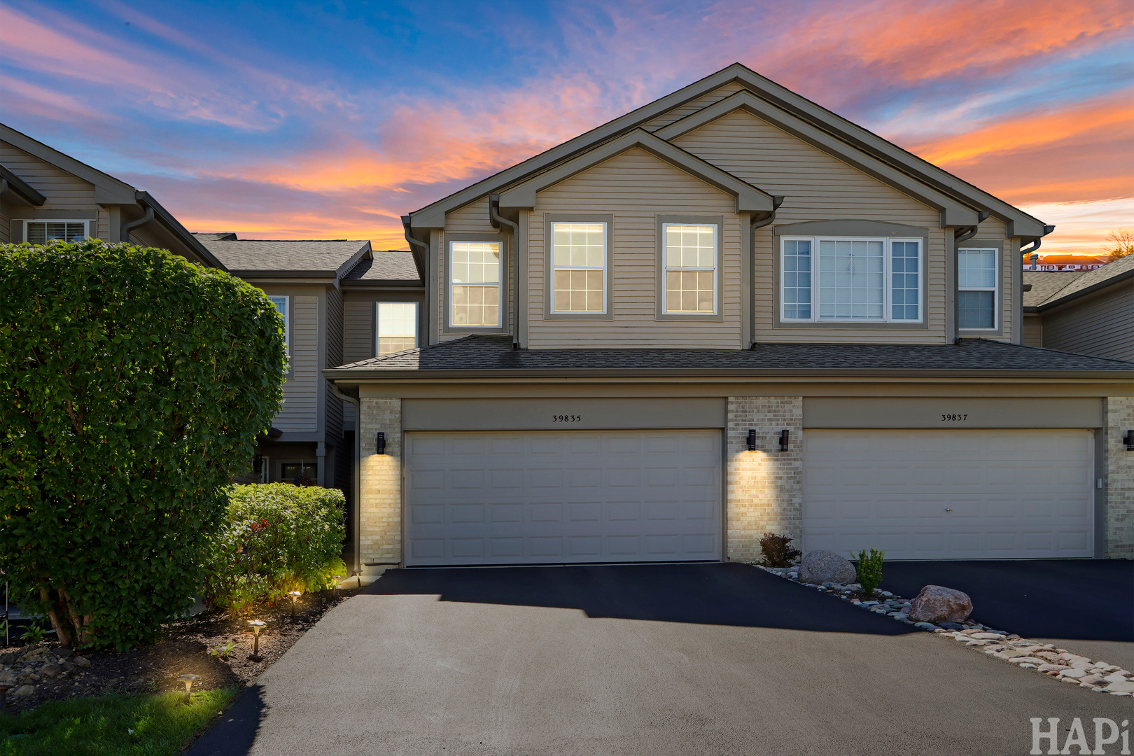 39835 N Long Drive Property Photo 1