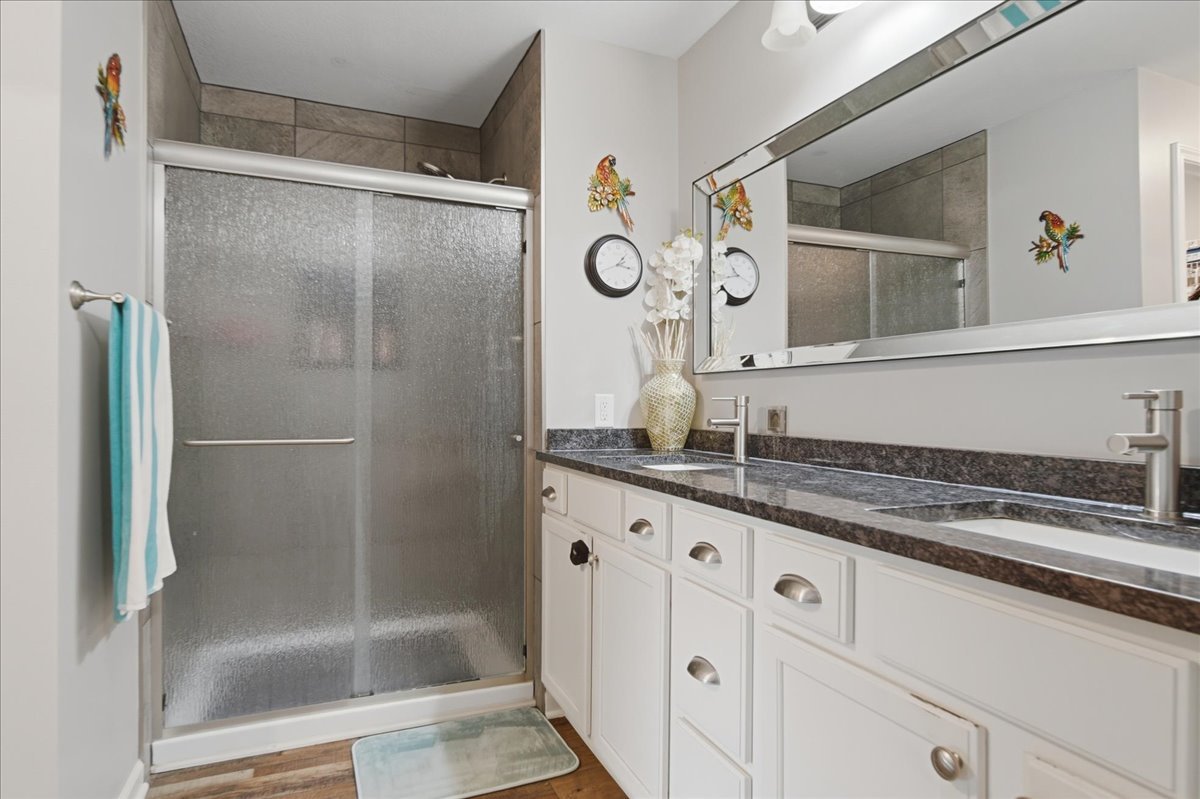 1723 W River Street 1 Property Photo 20