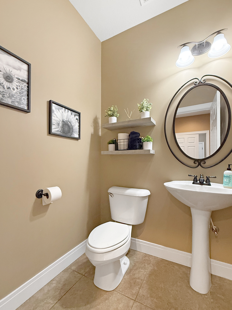 217 N Pointe Drive Property Photo 14