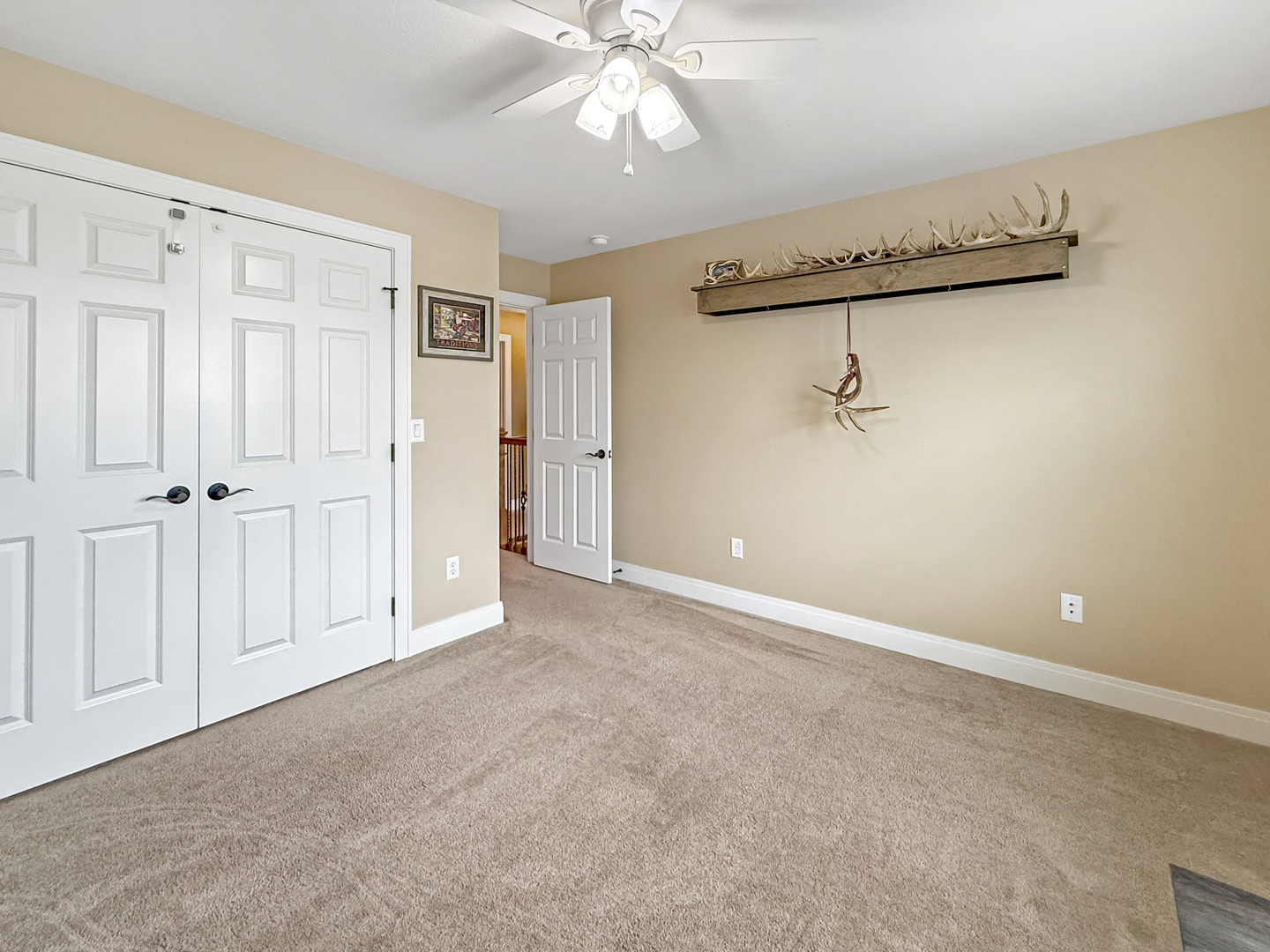 217 N Pointe Drive Property Photo 35