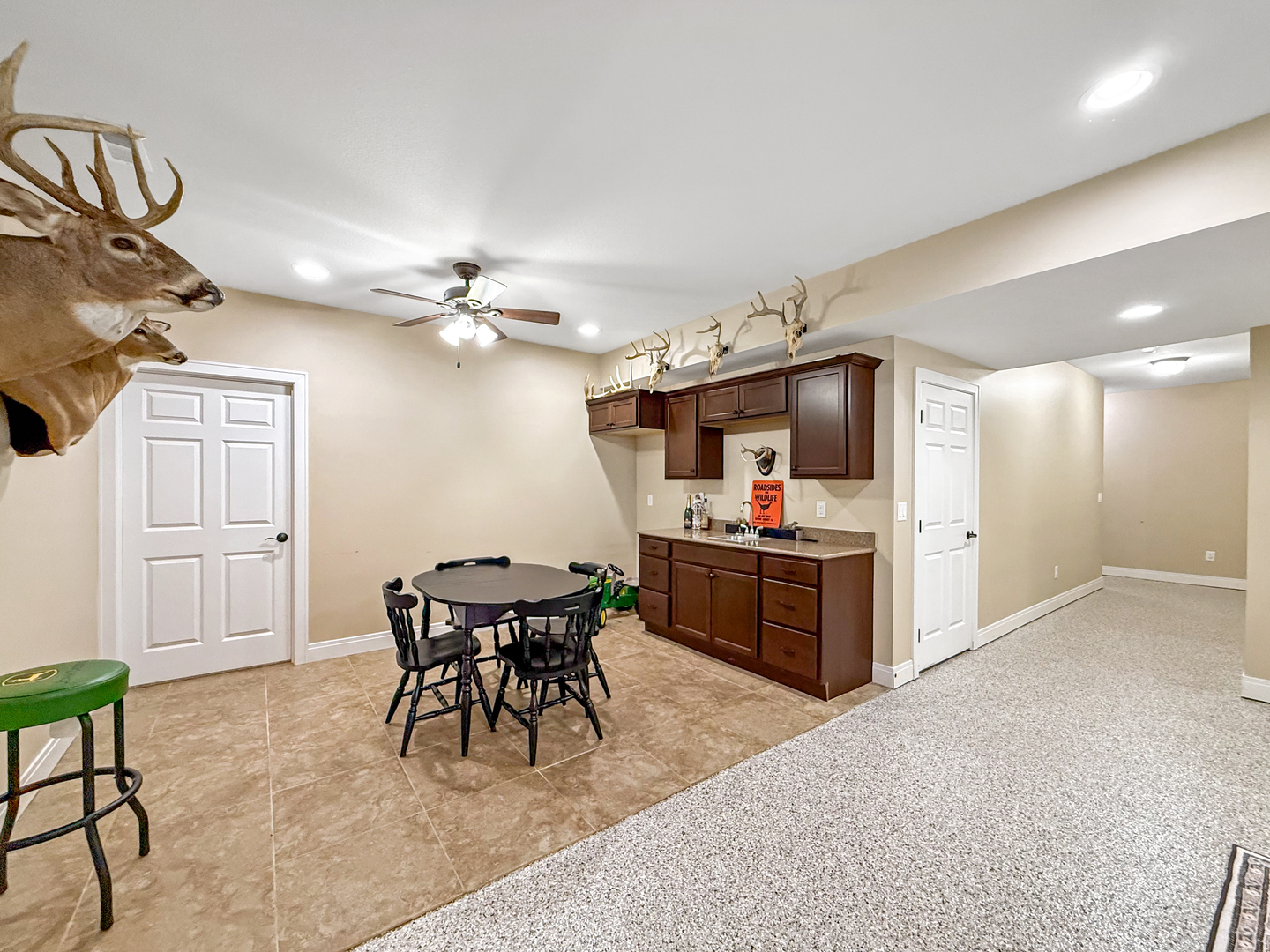 217 N Pointe Drive Property Photo 44