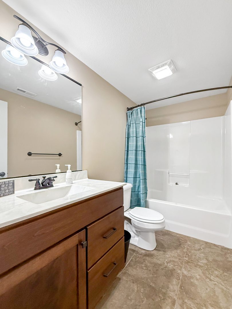 217 N Pointe Drive Property Photo 46