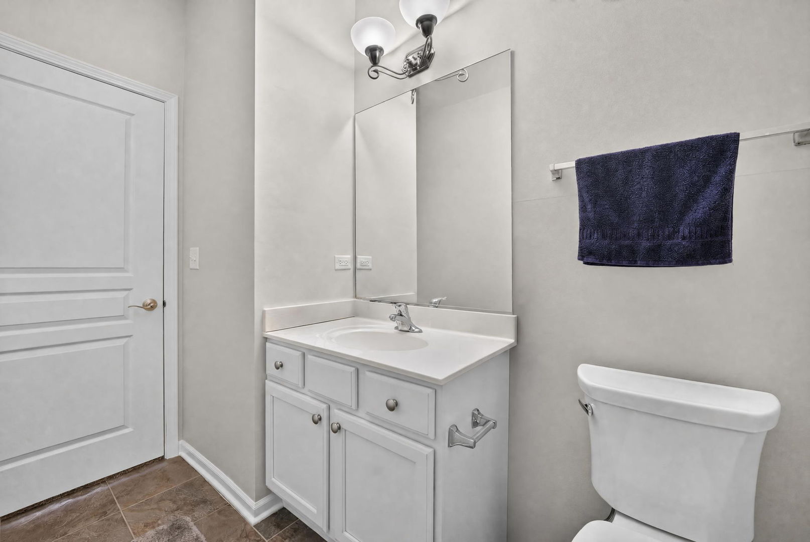 2603 Avondale Circle Property Photo 25