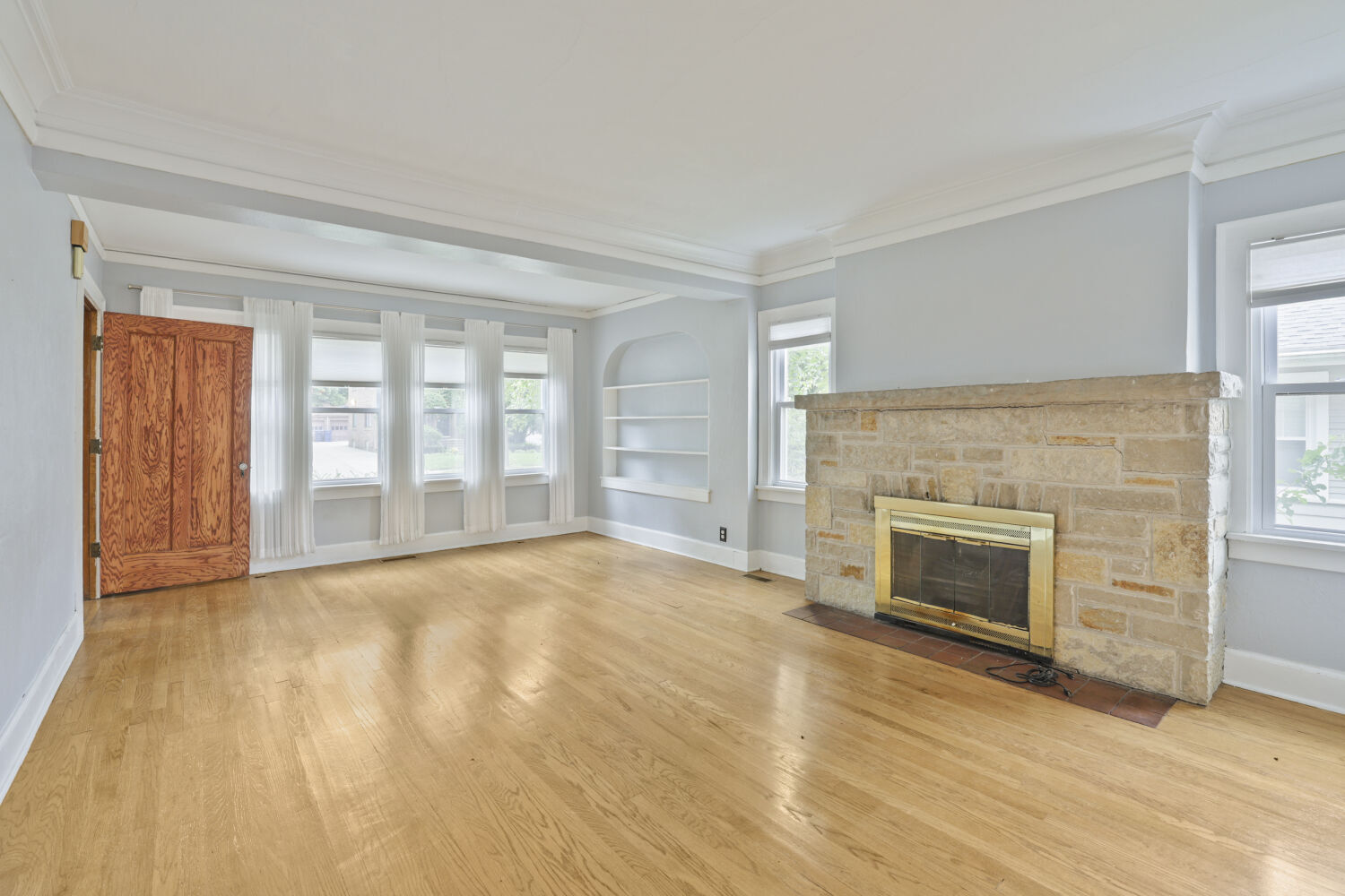 1608 Henry Place Property Photo 8