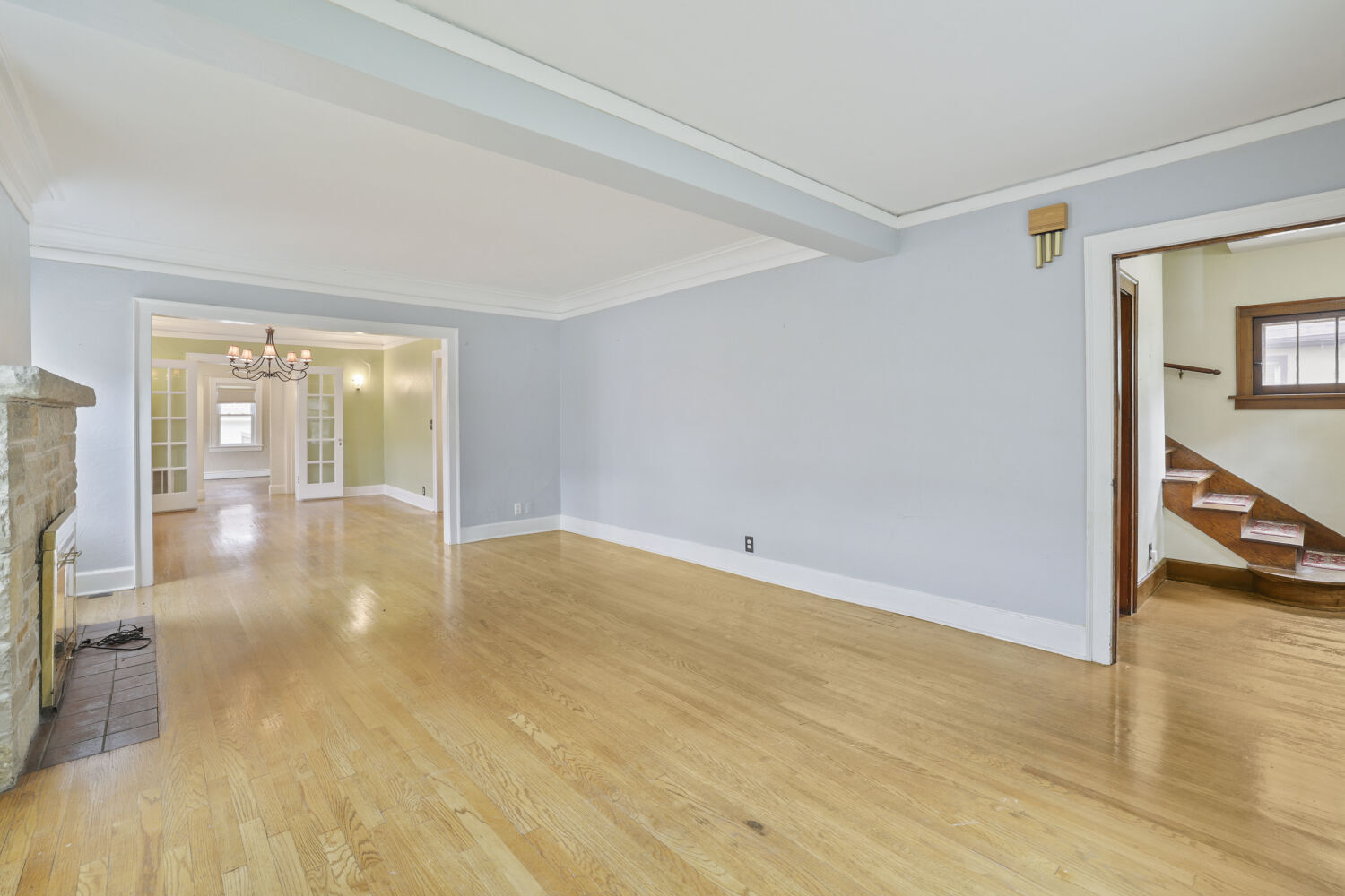 1608 Henry Place Property Photo 10
