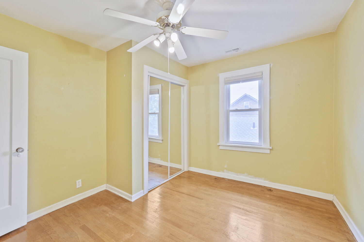 1608 Henry Place Property Photo 20