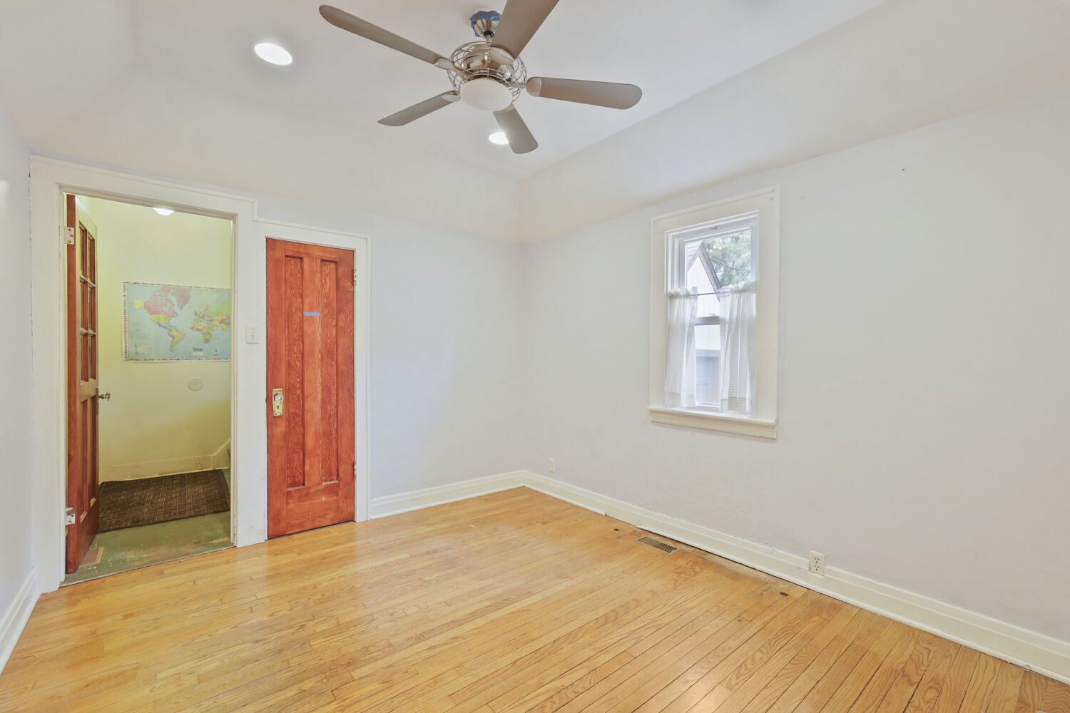 1608 Henry Place Property Photo 26