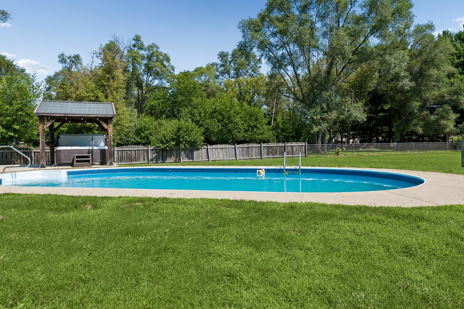 10831 Miller Lane Property Photo 16