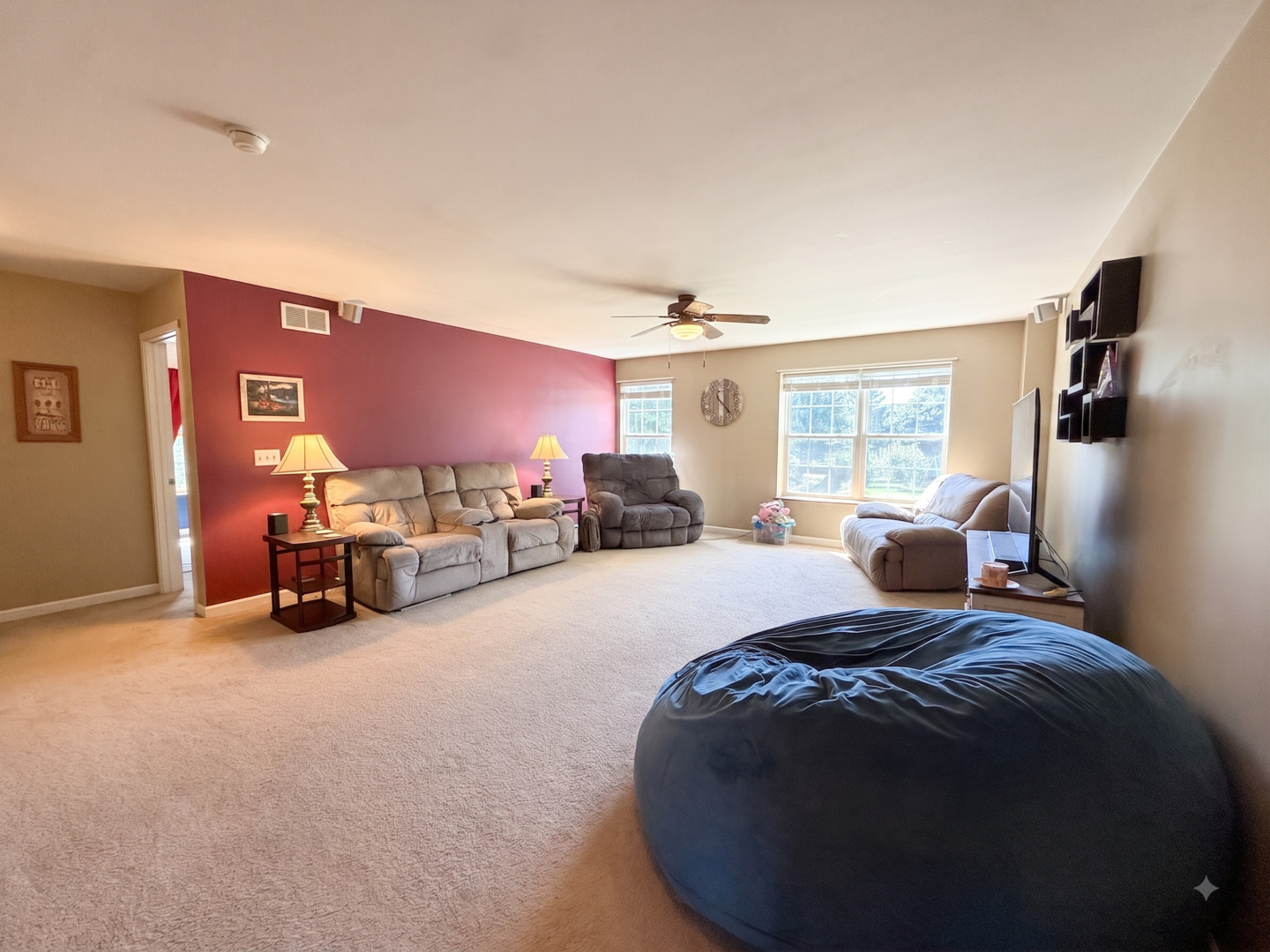 250 Sparrow Drive Property Photo 11