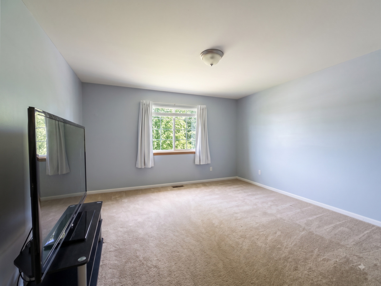 250 Sparrow Drive Property Photo 15