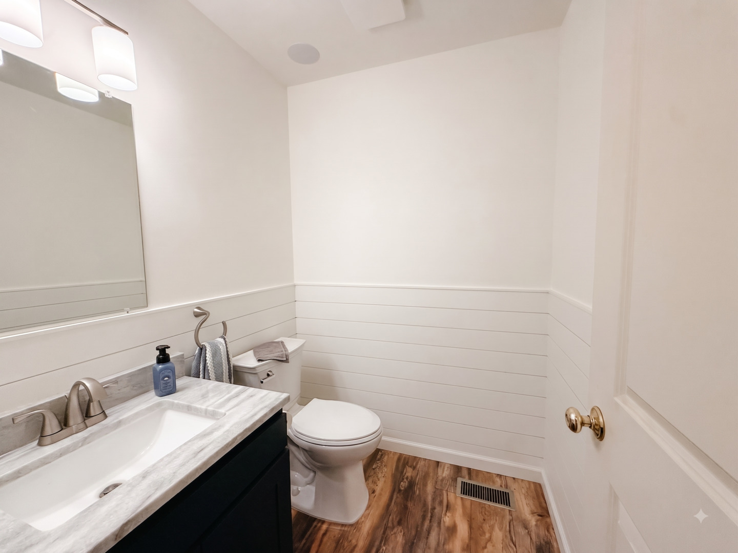 250 Sparrow Drive Property Photo 16