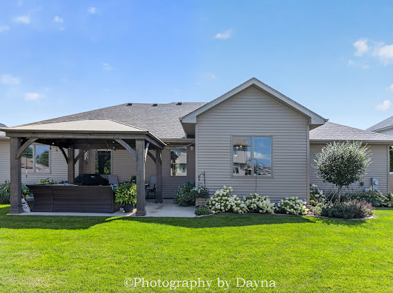 1955 Craftsman Avenue Property Photo 45