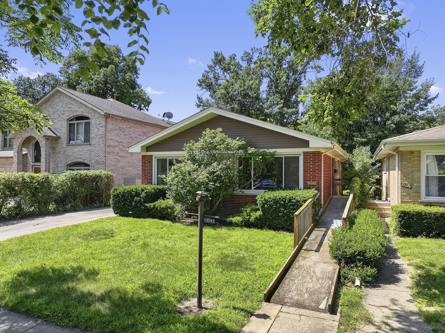 10042 Lamon Avenue Property Photo 5