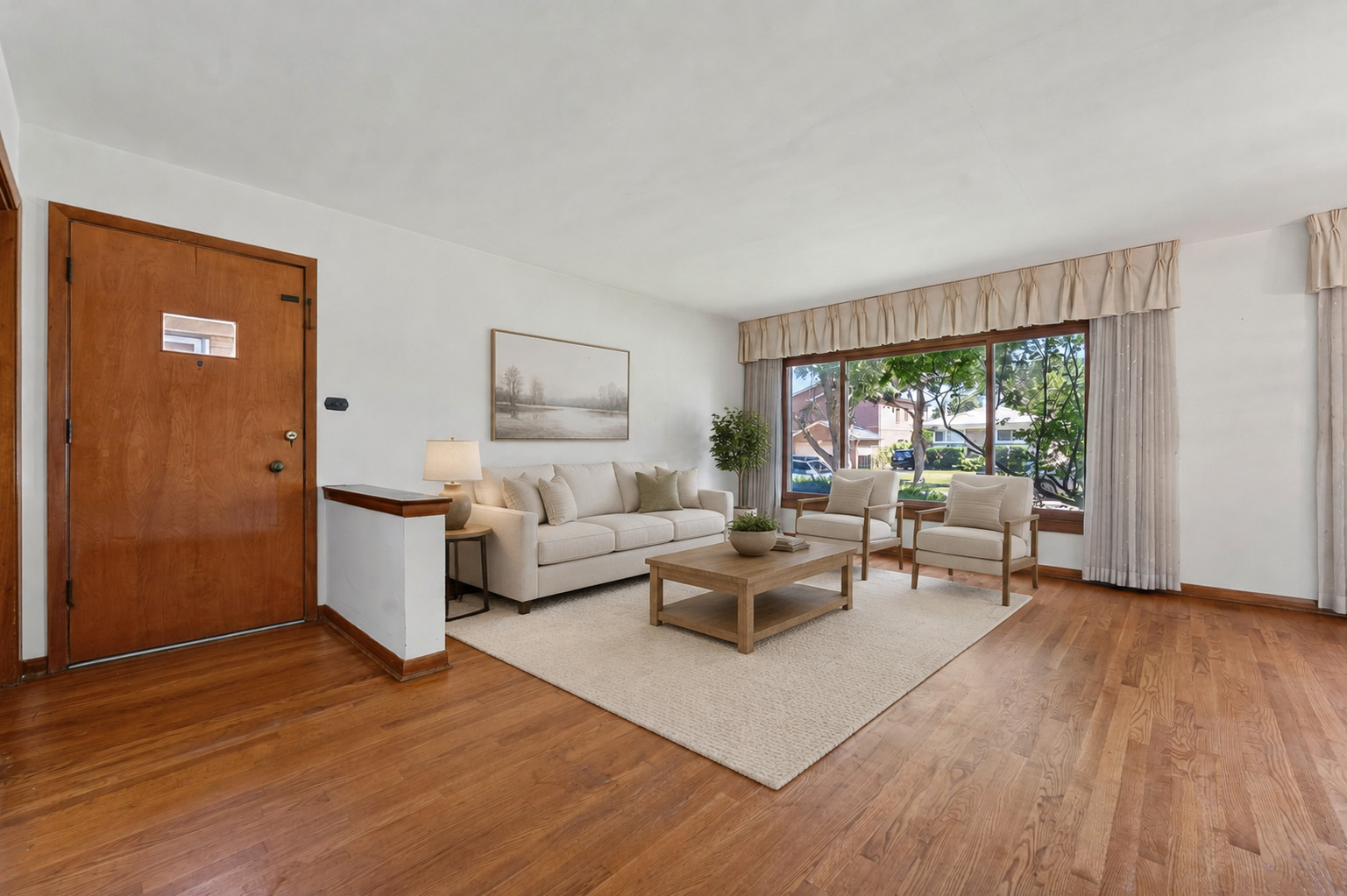 10042 Lamon Avenue Property Photo 7