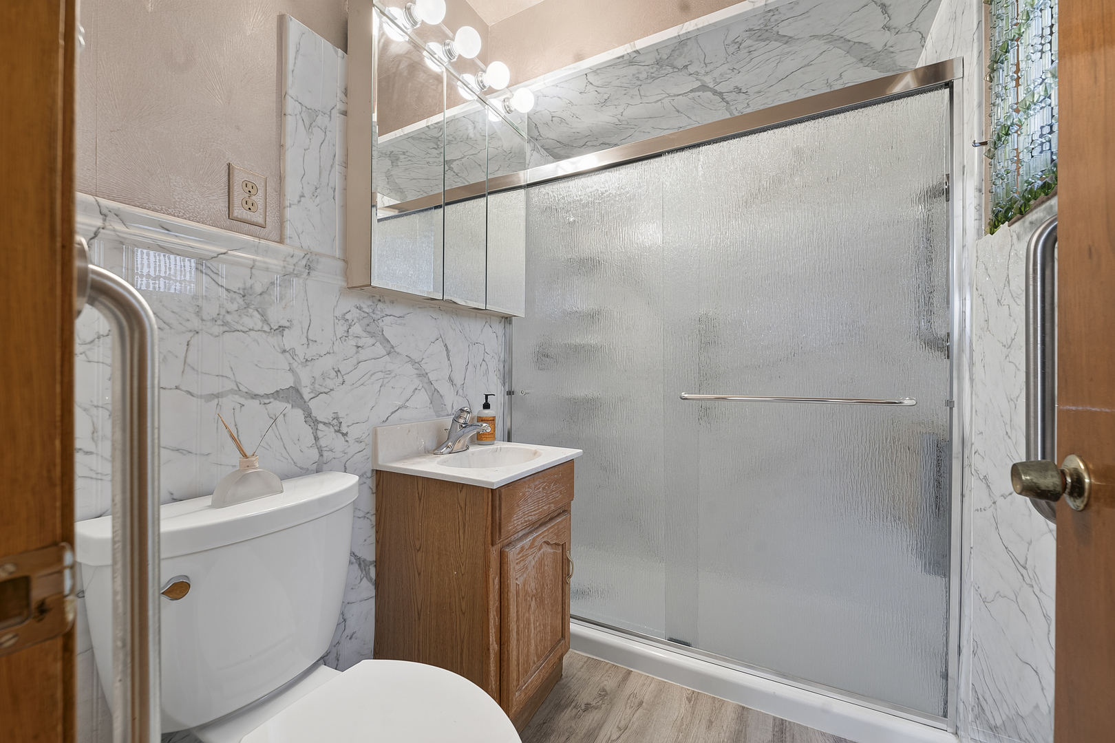 10042 Lamon Avenue Property Photo 23