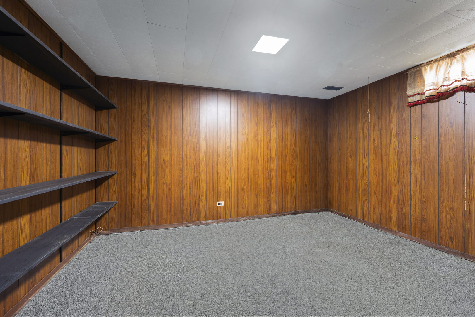 10042 Lamon Avenue Property Photo 28