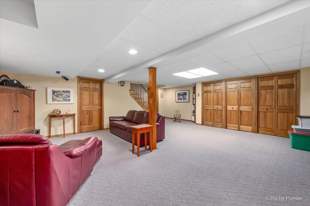 4402 Fox Creek Drive Property Photo 38