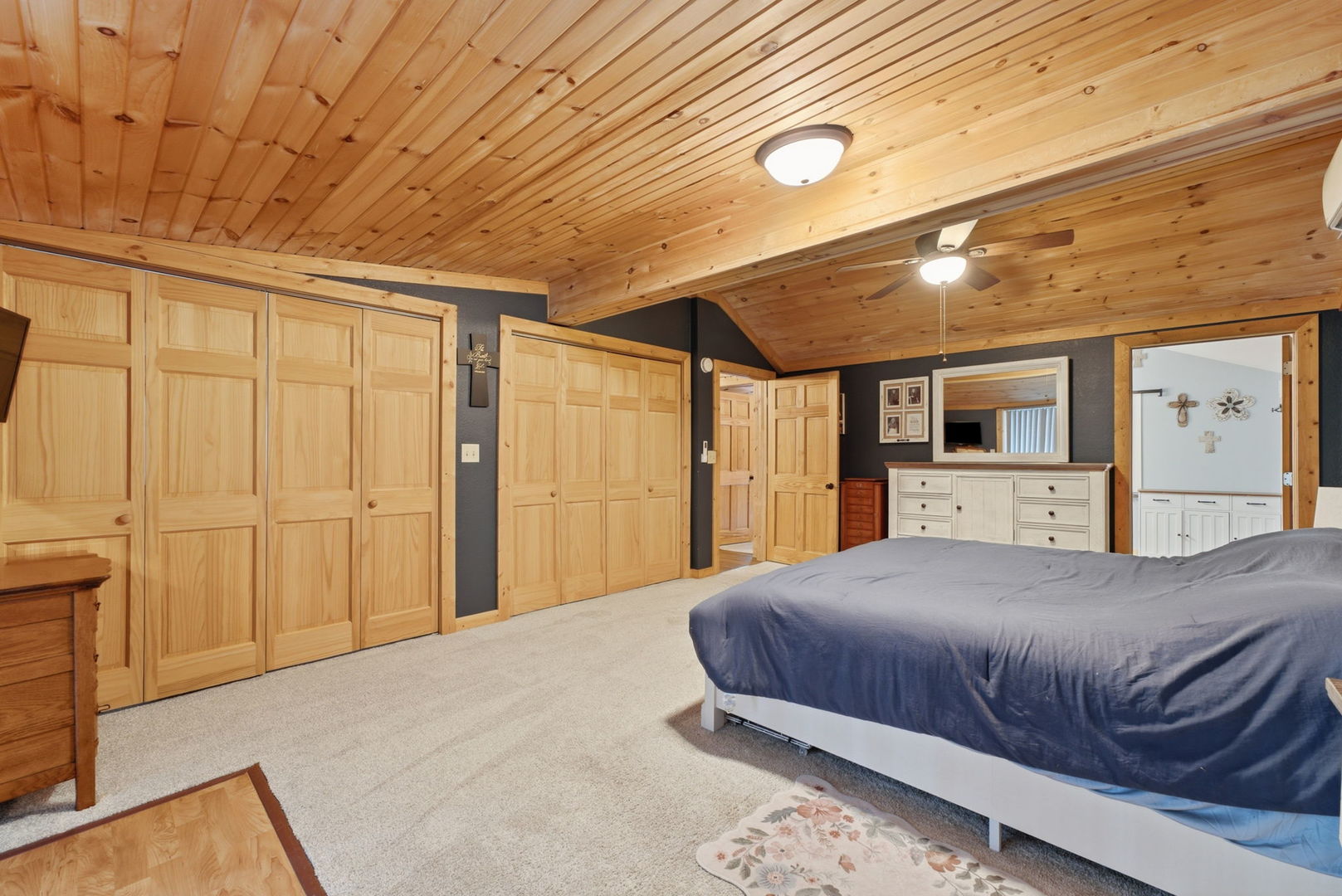 750 45th Street Property Photo 16
