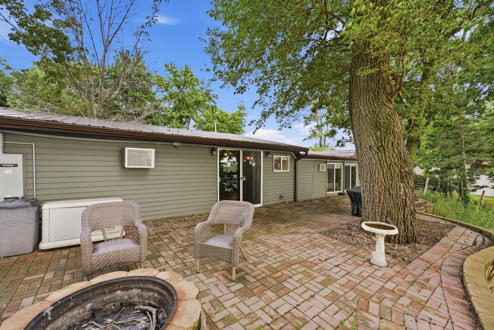 750 45th Street Property Photo 32