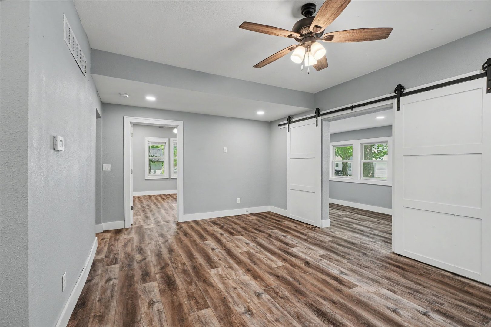 15 N Locust Street Property Photo 13