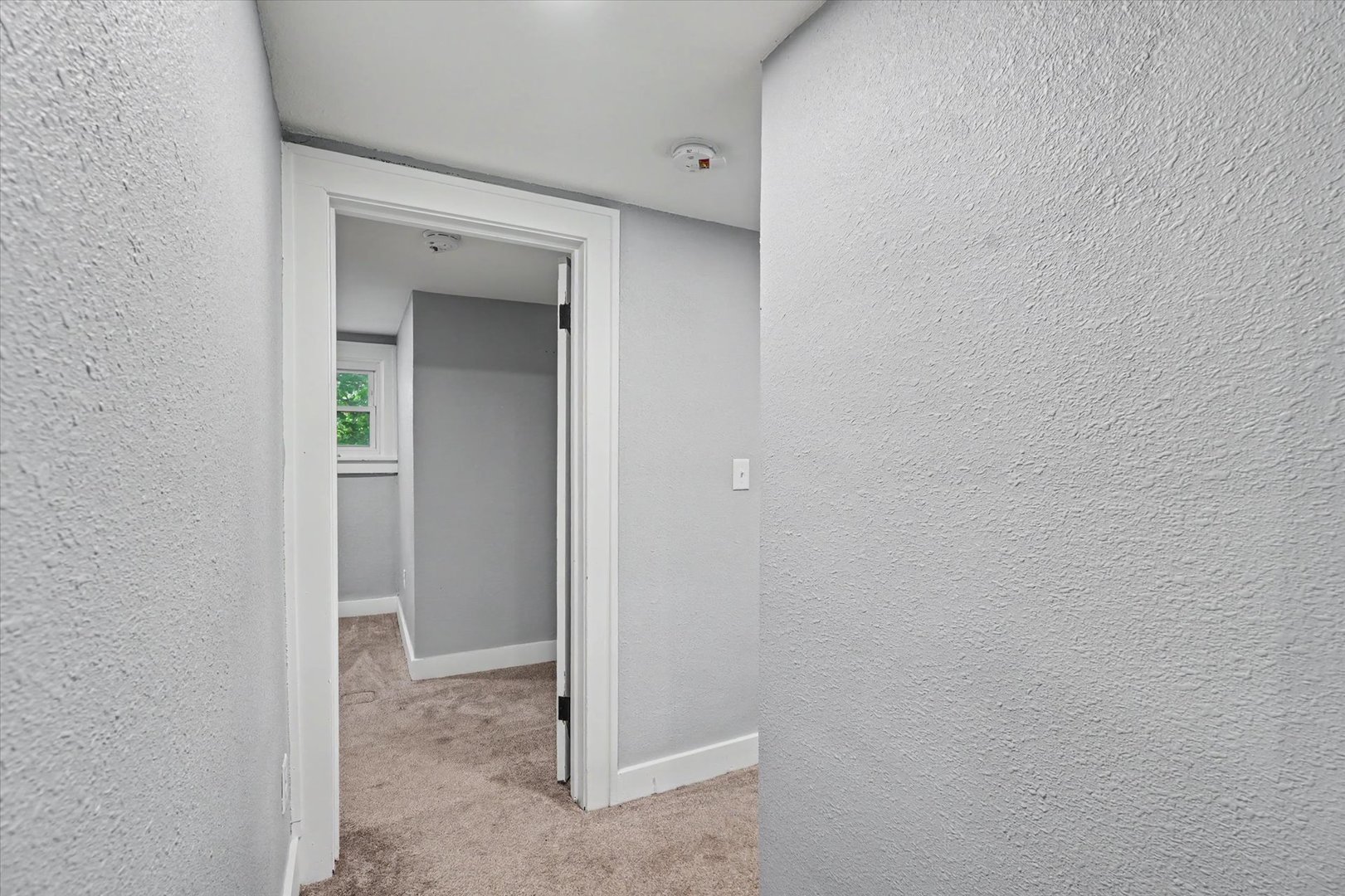 15 N Locust Street Property Photo 38