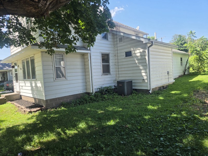 601 7th Avenue Property Photo 2