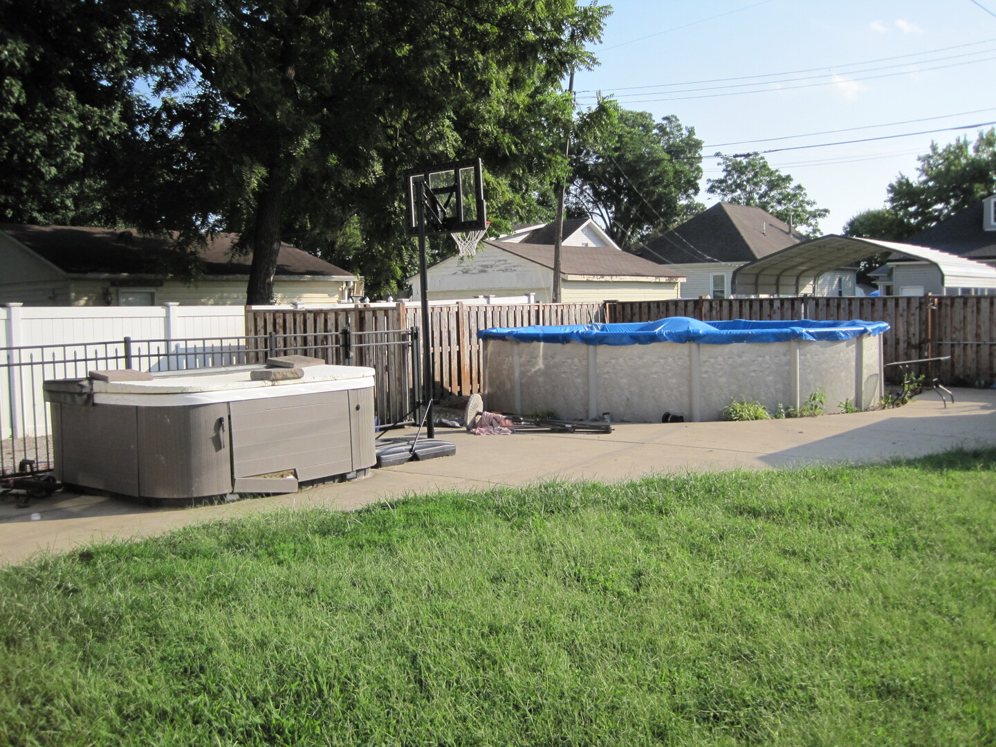 305 Kroeger Avenue Property Photo 2