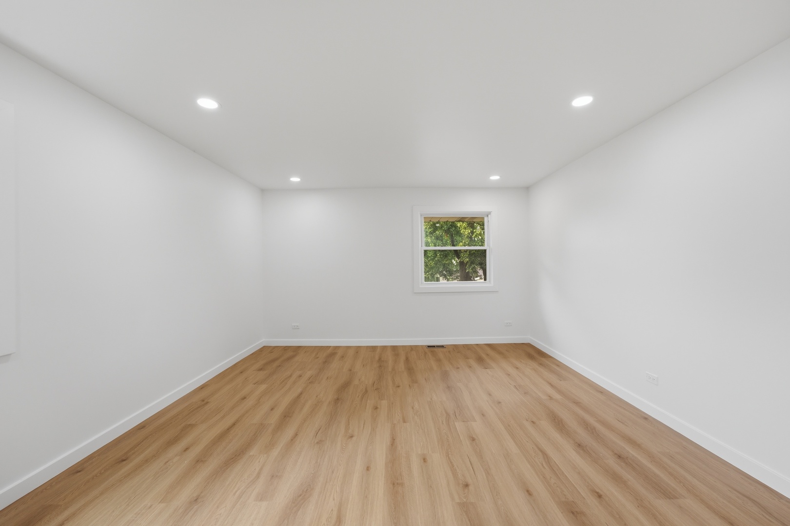1134 Pinehurst Lane Property Photo 28