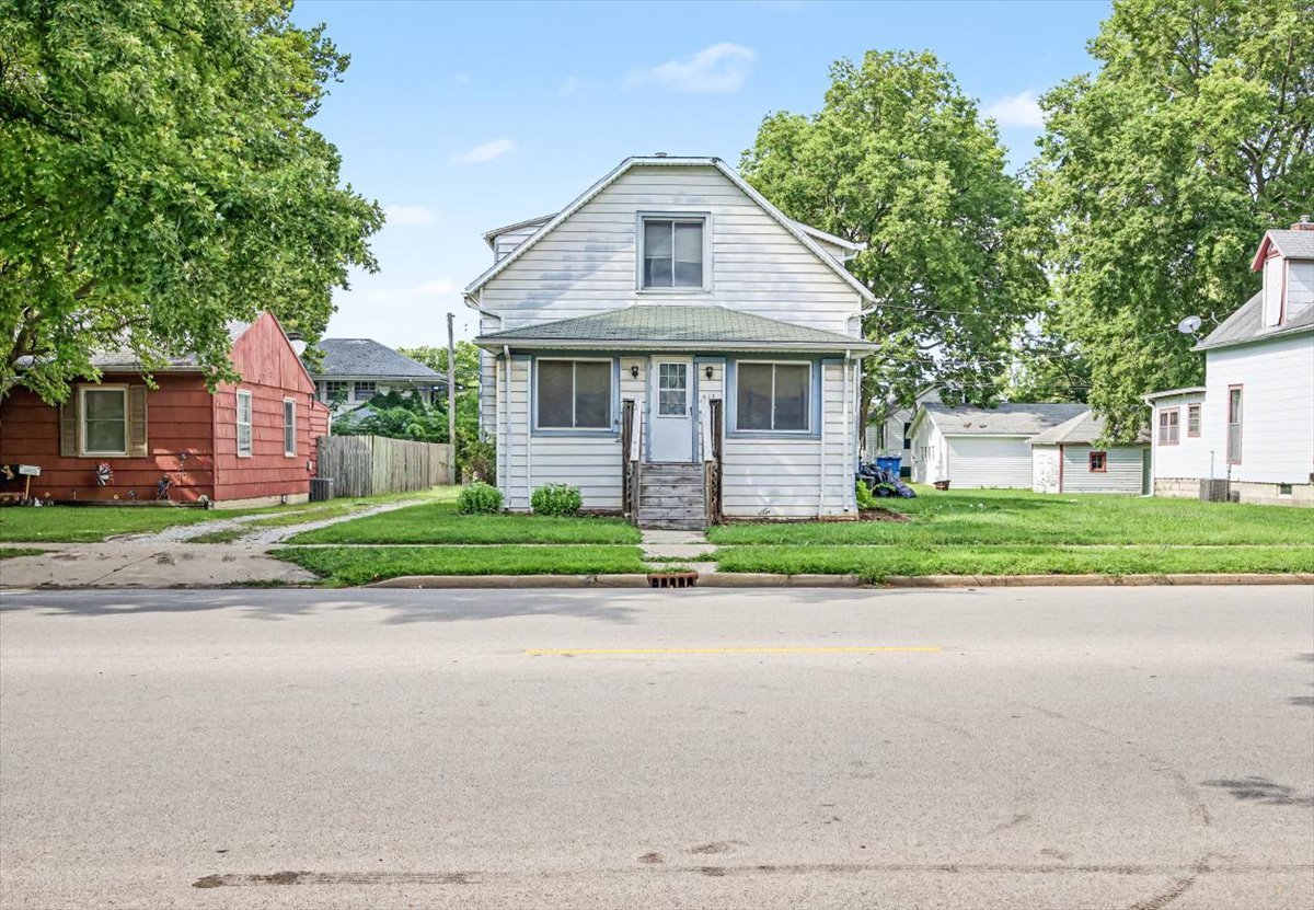 413 E Howard Street Property Photo 2