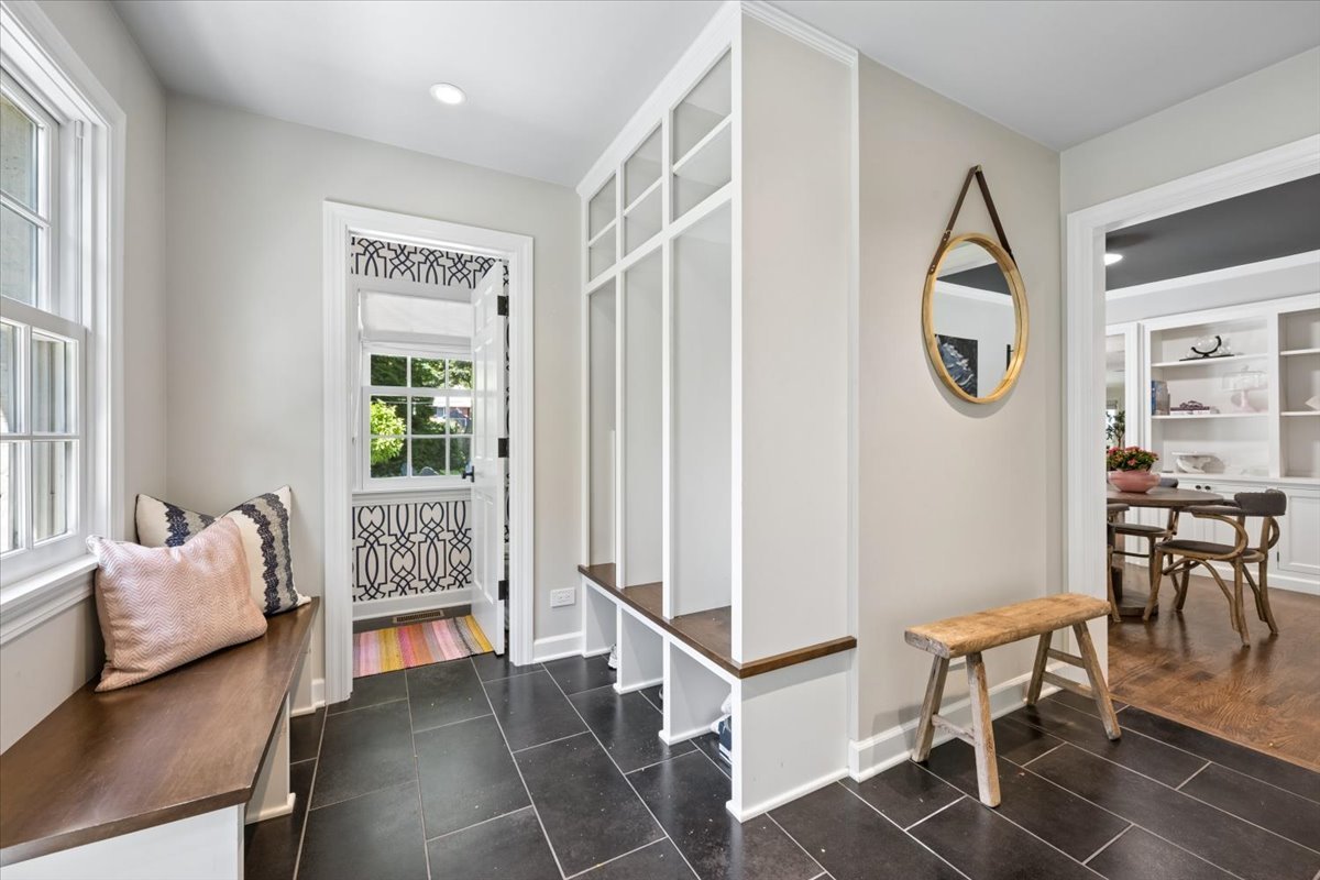 567 Oak Street Property Photo 22