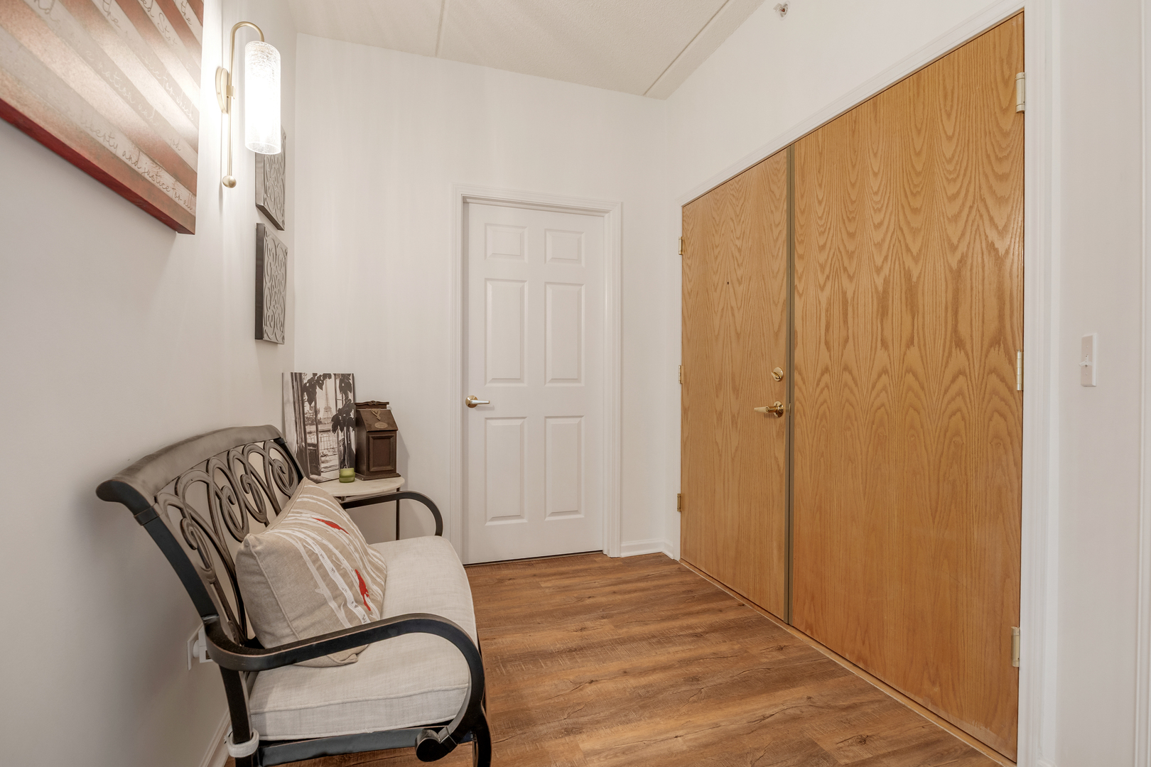 1479 N Milwaukee Avenue 307 Property Photo 3