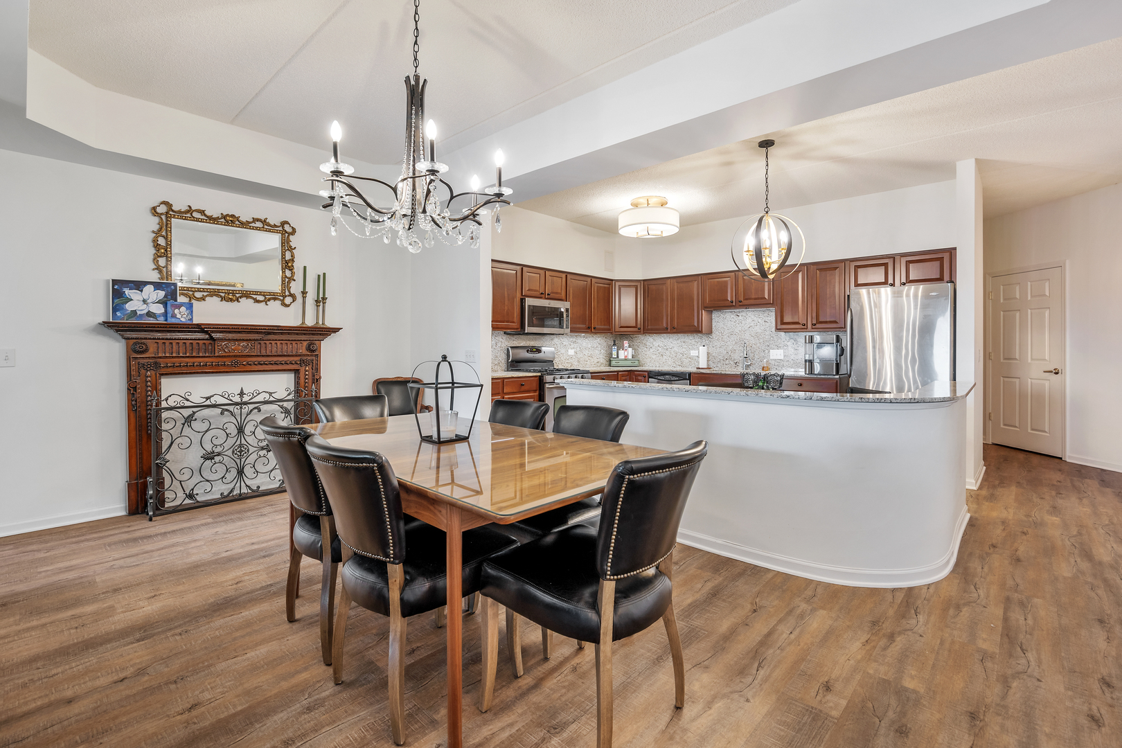 1479 N Milwaukee Avenue 307 Property Photo 10