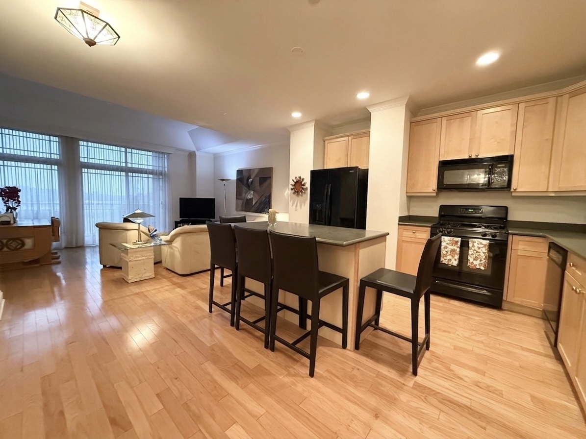 40 Prairie Park Drive 308 Property Photo 2