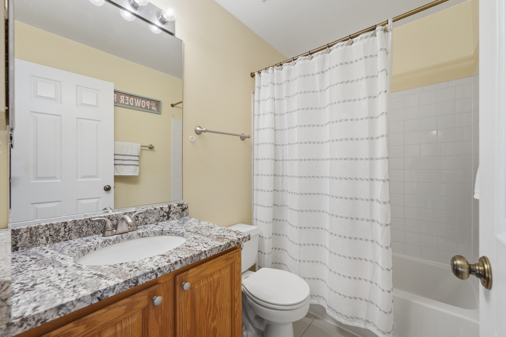 1984 Persimmon Court Property Photo 18