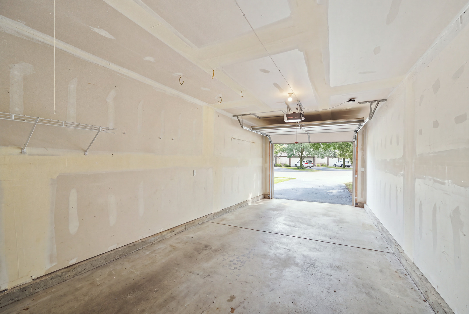 1984 Persimmon Court Property Photo 24
