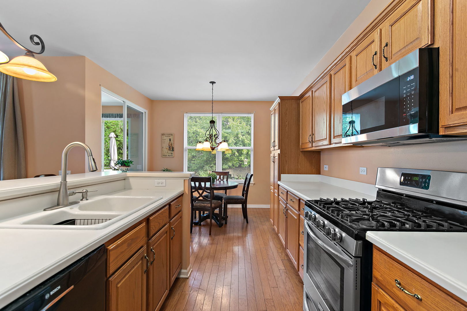 11936 Tuliptree Lane Property Photo 7