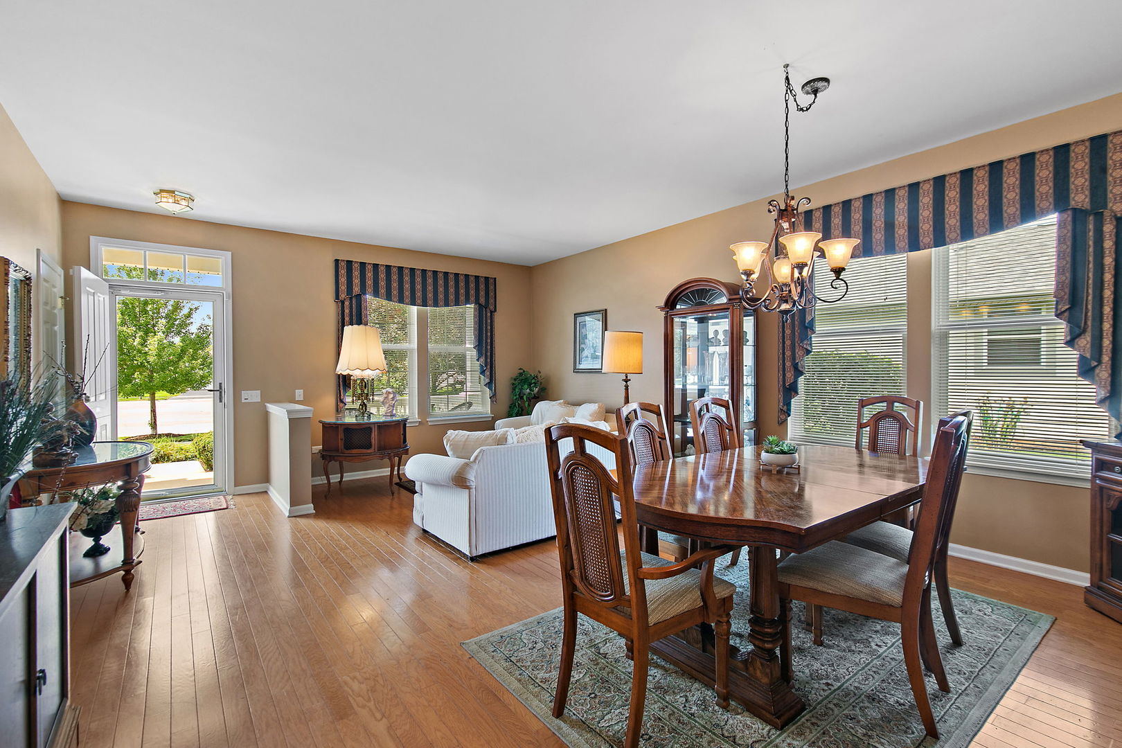 11936 Tuliptree Lane Property Photo 11