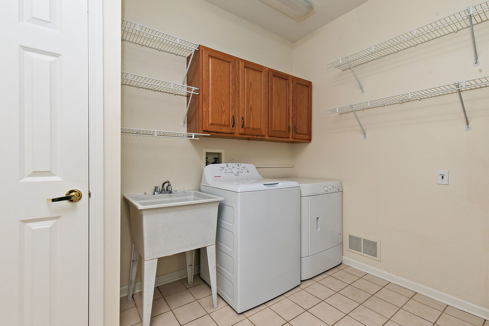 11936 Tuliptree Lane Property Photo 18