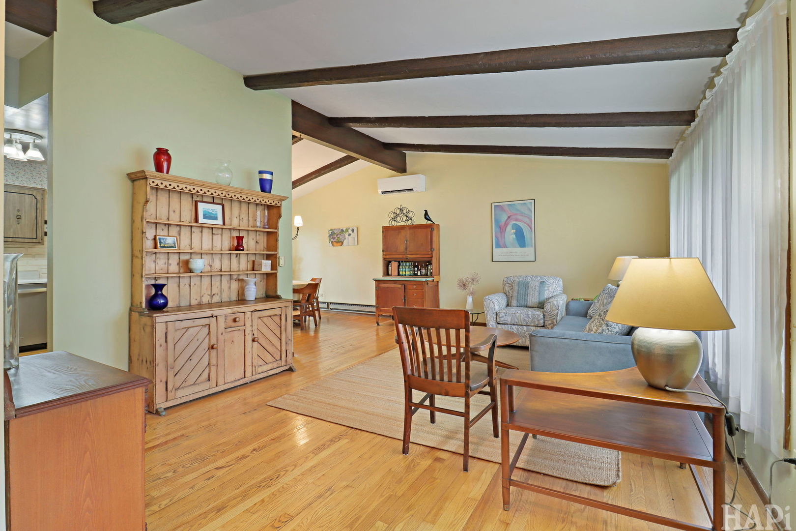 225 S Seymour Avenue Property Photo 7
