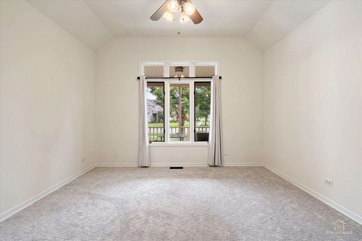 24847 W Burdick Road Property Photo 7