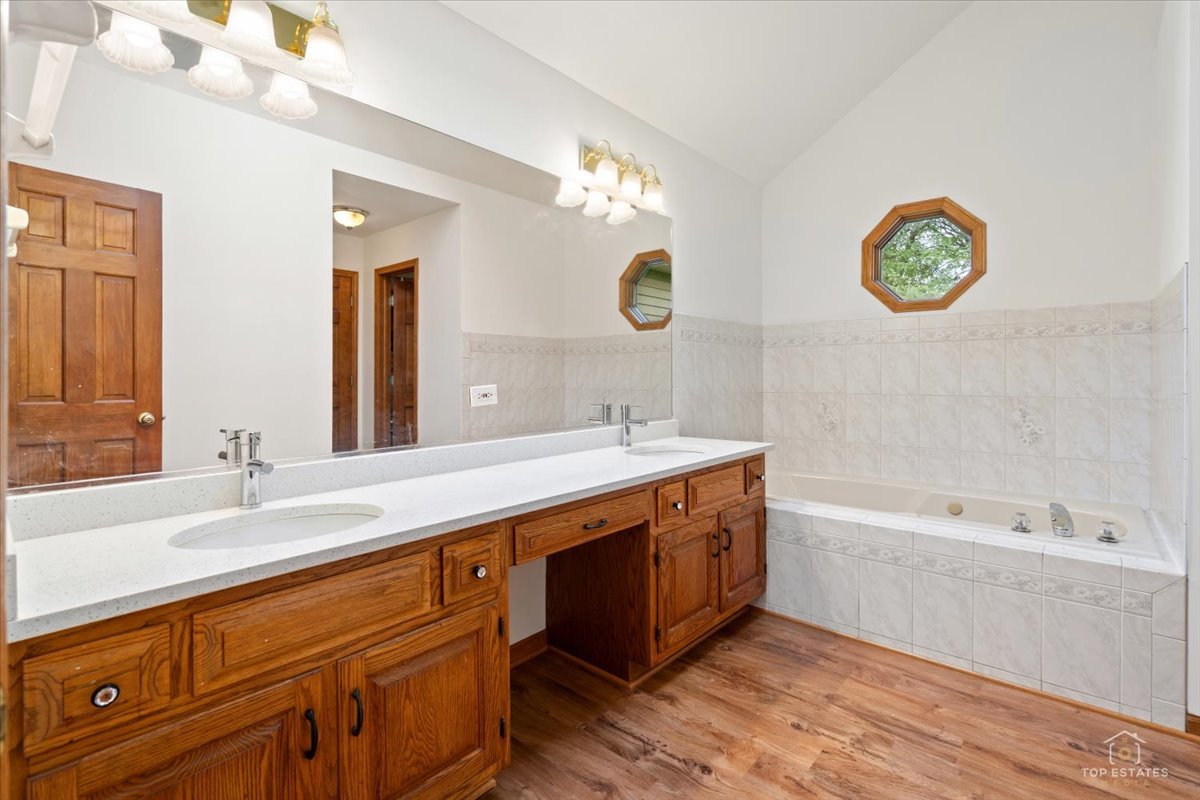 24847 W Burdick Road Property Photo 15
